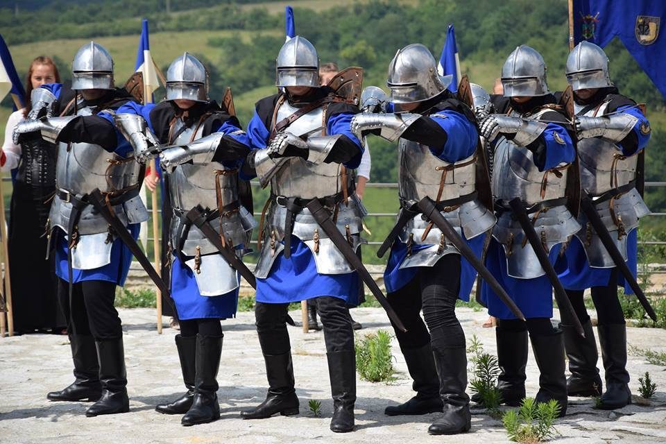 Ultima defilare din acest an a Gărzii Cetăţii Deva